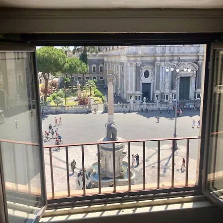 Apartment La Finestra Sul Duomo *